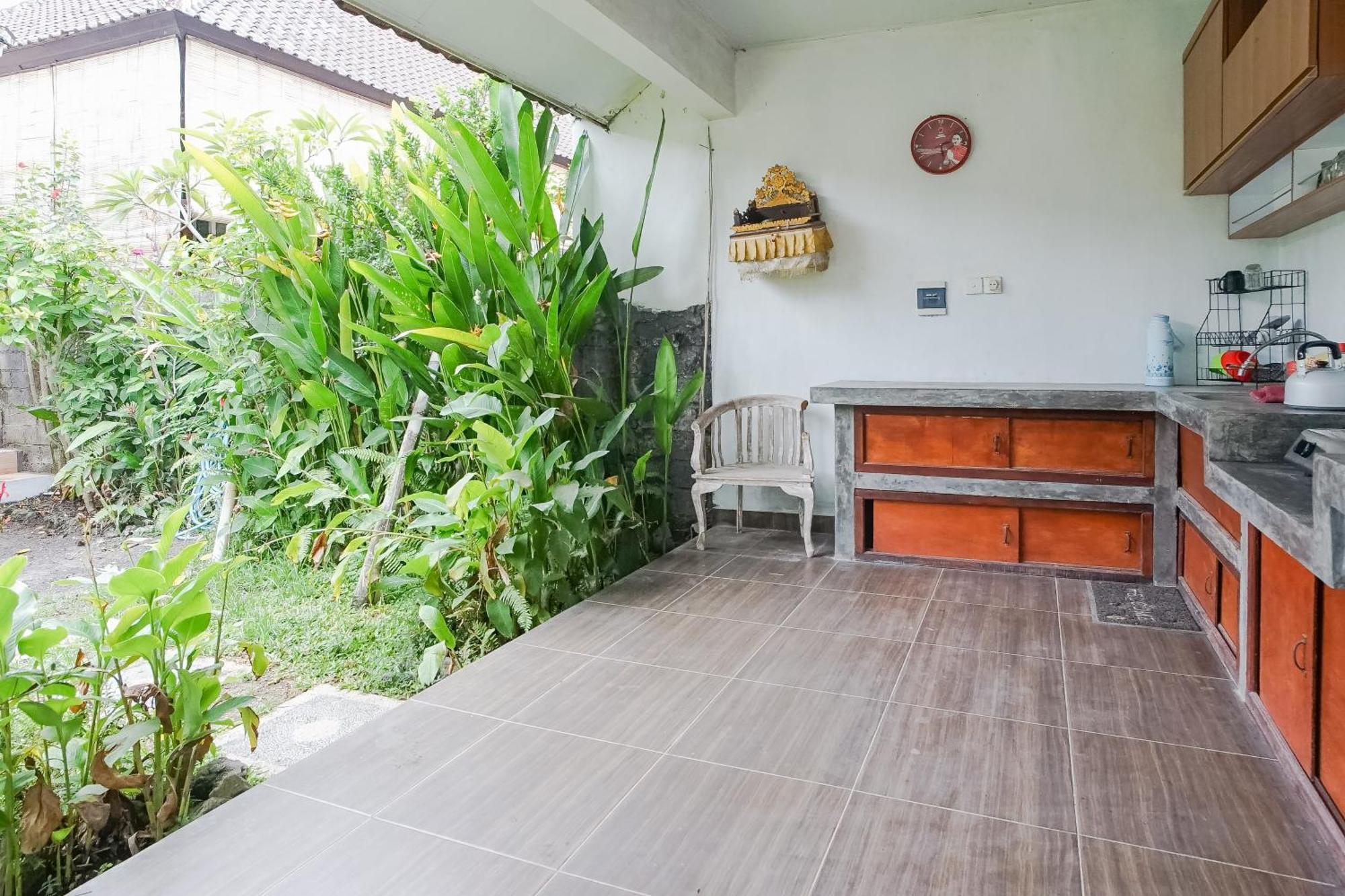 Karan Homestay Canggu Exterior foto